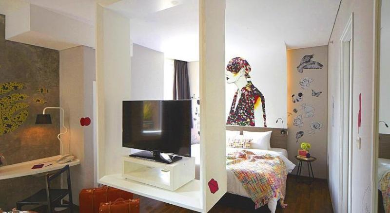 Artotel Thamrin - Jakarta Kamer foto