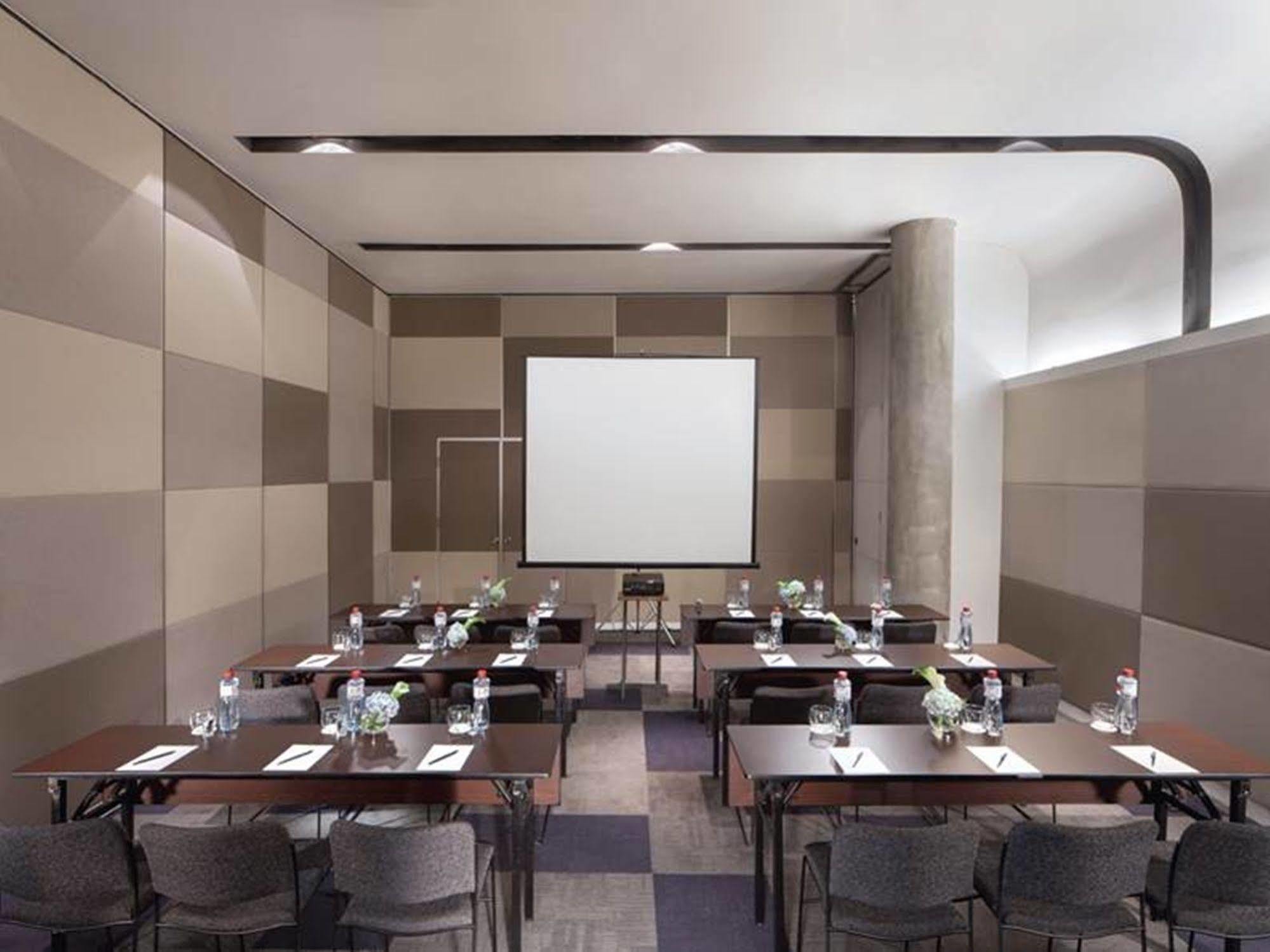 Artotel Thamrin - Jakarta Buitenkant foto